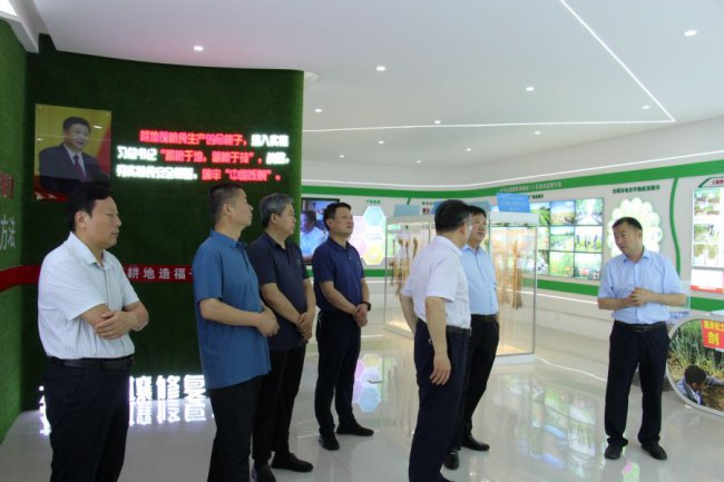 喜迎商丘市人大代表来我司参观调研